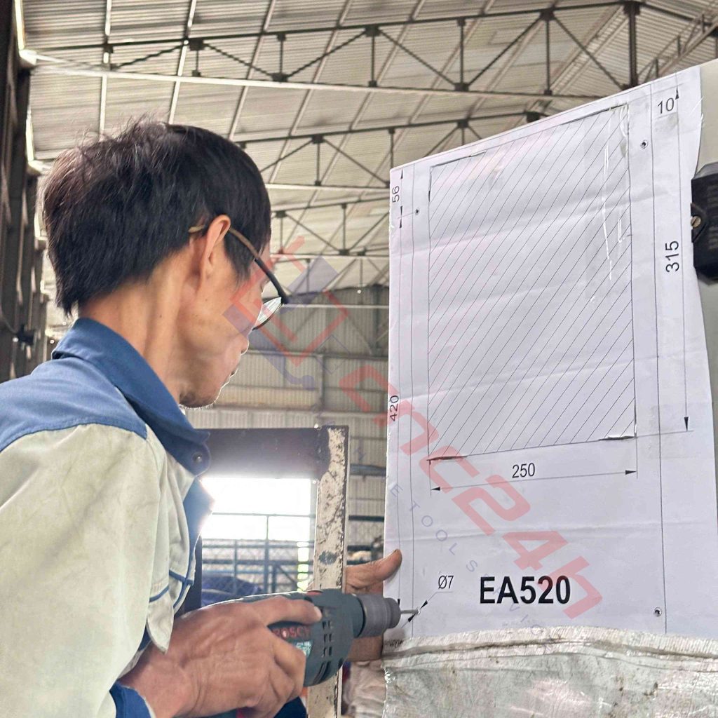 lắp đặt máy lạnh tủ điện